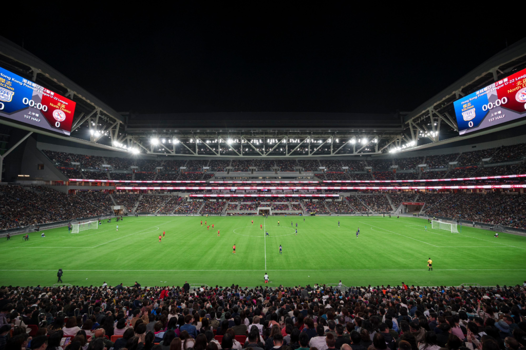 状态不佳！爱德华兹11中3得到15分5失误